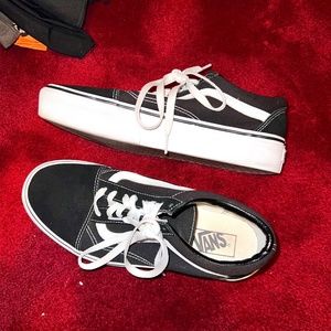 VANS PLATFORMS OLD SCHOOL
